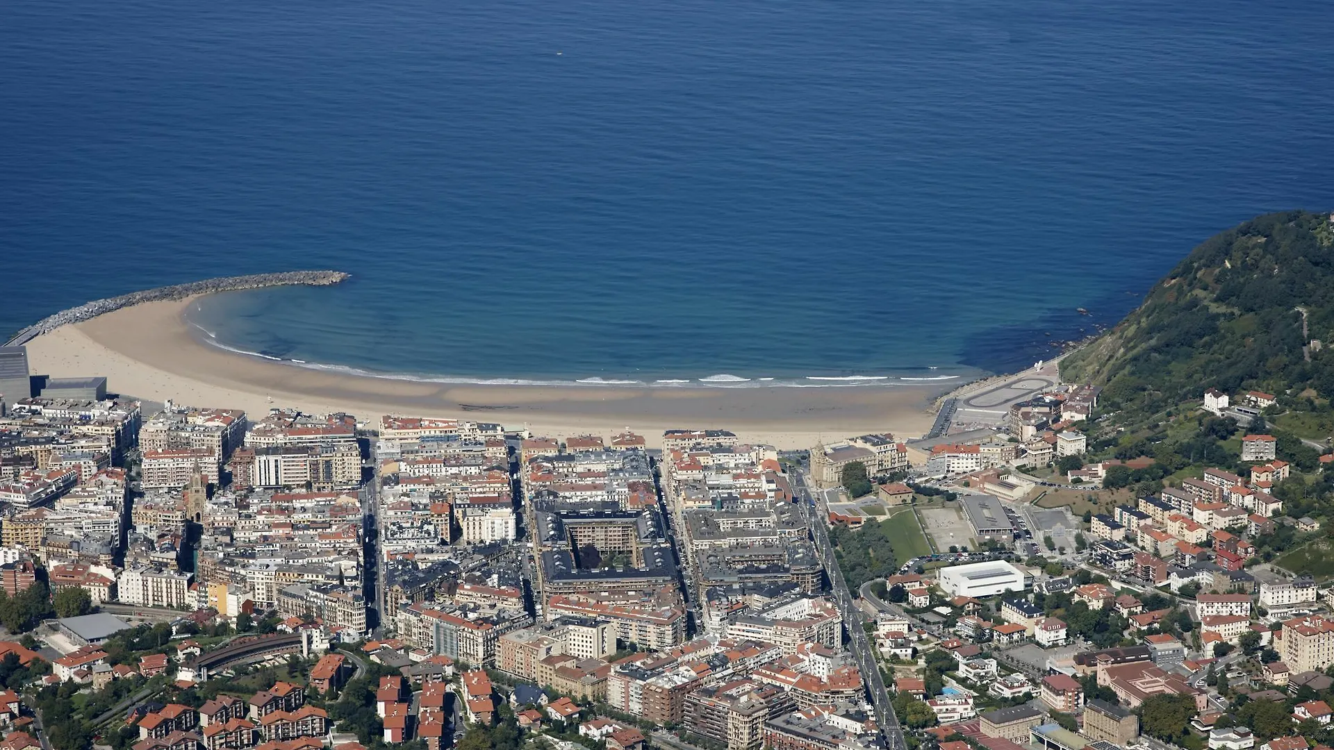 Araba Attic Apartment By Feelfree Rentals San Sebastián España