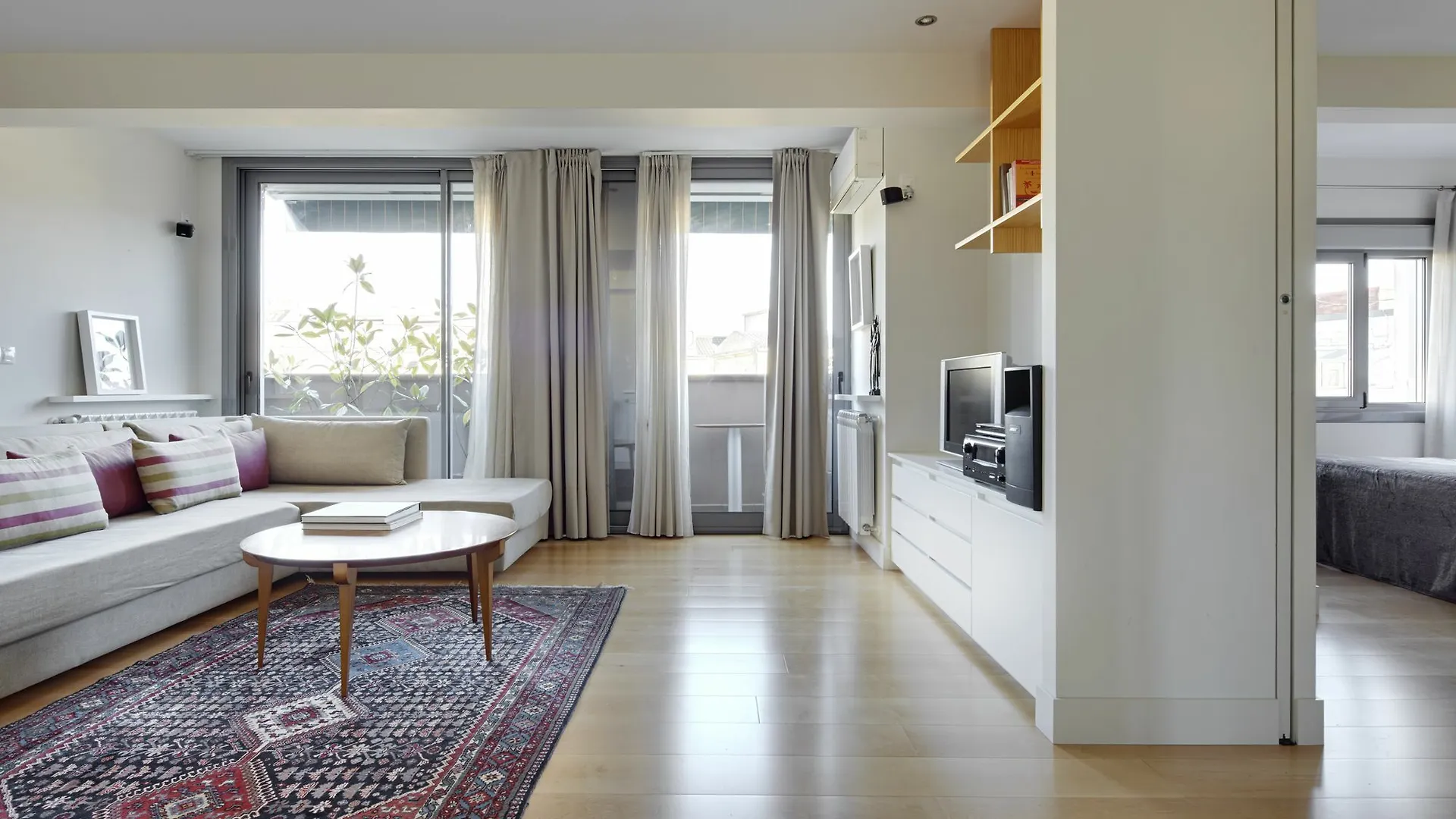 Araba Attic Apartment By Feelfree Rentals San Sebastián